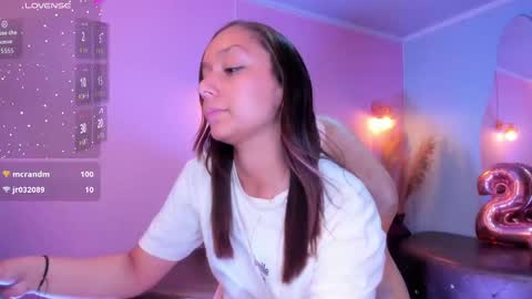 Snapshot of katy_sweet19 chatting on September 12, 2025, 6:30 pm Katy online show from September 12, 2025, 6:30 pm