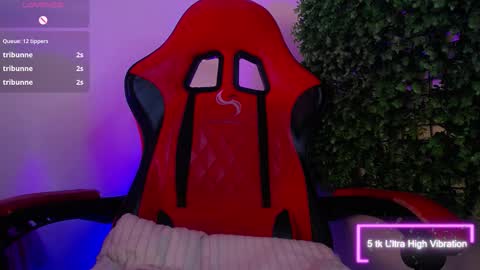 Katy Van online show from January 12, 2026, 8:52 am