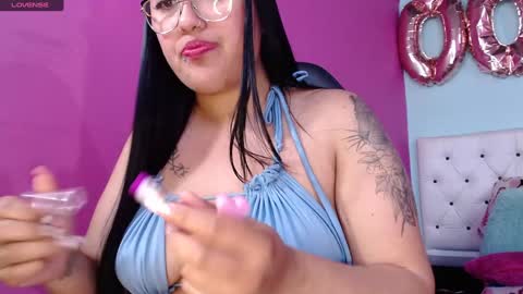 Katy and Natha online show from January 4, 2025, 12:27 pm