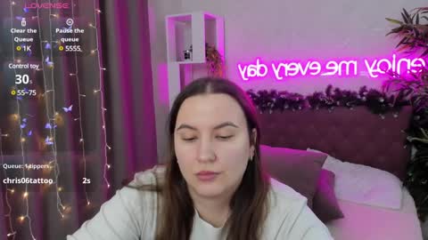 Kate online show from January 26, 2025, 7:21 am