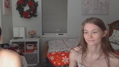 Katy online show from December 22, 2025, 3:36 am