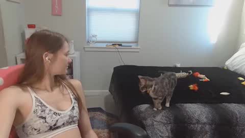 Katy online show from January 16, 2026, 4:11 pm