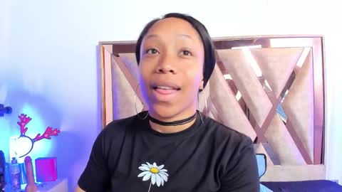 katyortiz online show from December 22, 2025, 11:40 am