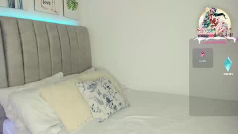 Katherine online show from December 19, 2024, 8:44 pm