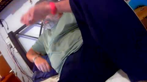 Snapshot of kausername chatting on November 5, 2025, 11:32 am Marko online show from November 5, 2025, 11:32 am