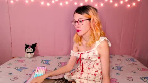 Snapshot of kawaii_tiffy chatting on May 23, 2026, 8:13 pm Tiffany online show from May 23, 2026, 8:13 pm