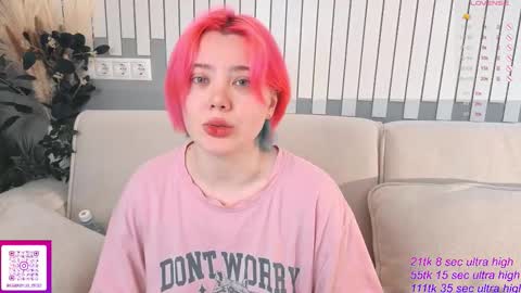 Snapshot of kawaii_yuki chatting on November 22, 2025, 5:28 am Yuki online show from November 22, 2025, 5:28 am