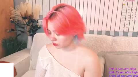 Snapshot of kawaii_yuki chatting on December 5, 2025, 6:33 am Yuki online show from December 5, 2025, 6:33 am