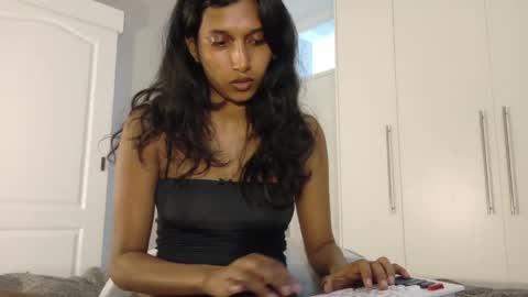 kawaiibabypie online show from April 7, 2026, 12:38 pm