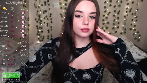 Snapshot of kayacherry chatting on December 27, 2024, 12:39 am Alice online show from December 27, 2024, 12:39 am