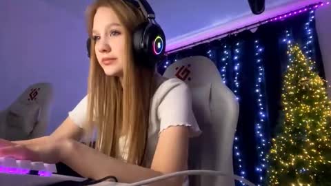 Amia online show from January 13, 2026, 9:25 am