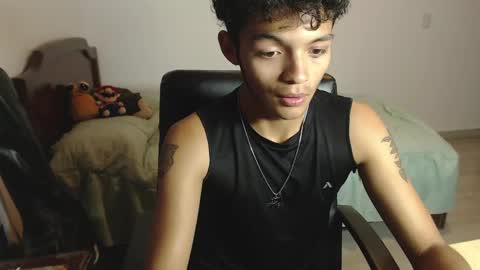 KAYDEN HELP ME TO REACH 10 LIKES online show from February 5, 2025, 3:52 pm