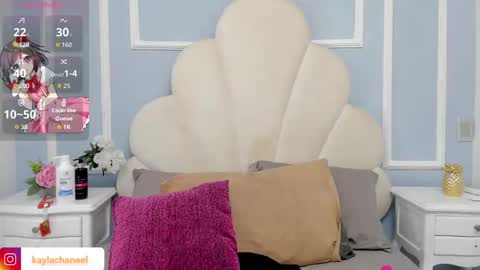 kaylachannell online show from September 20, 2025, 3:29 am