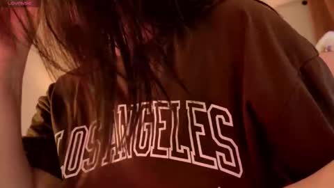 Kayla  online show from December 16, 2025, 12:26 am