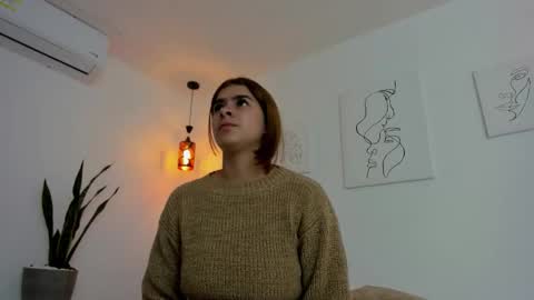      K A Y L A      online show from October 28, 2025, 11:47 am