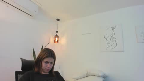      K A Y L A      online show from November 29, 2025, 2:20 pm