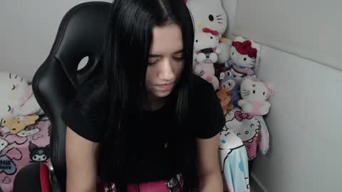 Kayla online show from June 22, 2026, 3:25 am
