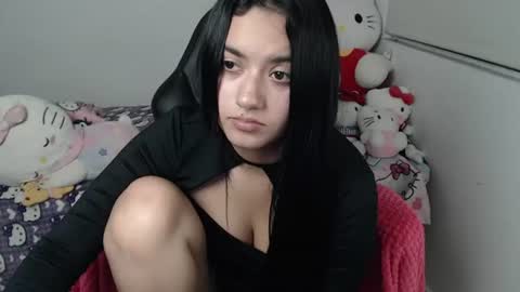Kayla online show from July 25, 2026, 4:43 am