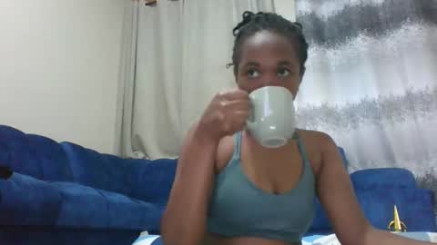 kaylar online show from February 3, 2026, 5:38 am