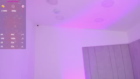 Kayla online show from December 18, 2024, 1:48 am