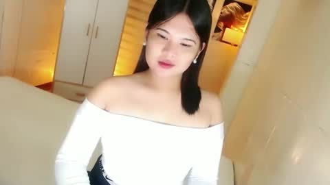 Snapshot of kayleepinay chatting on December 20, 2025, 1:12 am Y O U R F U T U R E K A Y L E E online show from December 20, 2025, 1:12 am