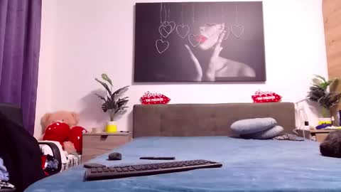 kaylinjann online show from March 4, 2026, 5:13 am