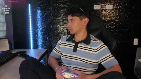 Kayn online show from April 8, 2026, 8:53 pm