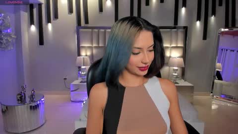 Kay online show from March 20, 2026, 3:44 am