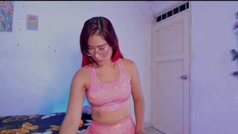 kazumikyo7 online show from November 14, 2025, 1:43 pm