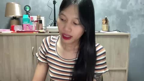 Snapshot of kc_slutmoree chatting on November 11, 2025, 4:45 am Its me Cora online show from November 11, 2025, 4:45 am