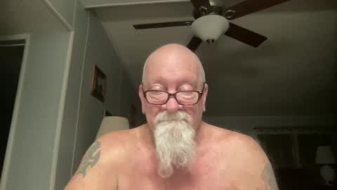 Snapshot of kcbace61760 chatting on February 22, 2025, 1:00 am kcbace61760 online show from February 22, 2025, 1:00 am