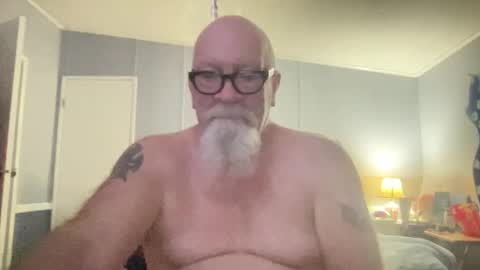 Snapshot of kcbace61760 chatting on January 6, 2026, 5:00 am kcbace61760 online show from January 6, 2026, 5:00 am