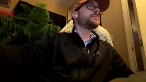 Tom online show from February 23, 2026, 1:14 am