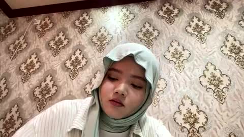 Kate online show from February 19, 2026, 7:37 am