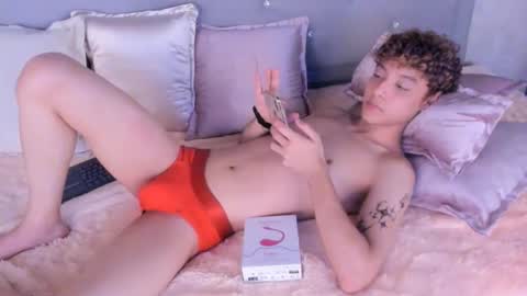 kei oliver online show from February 20, 2025, 12:57 pm