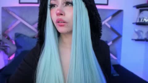 Keidy Monday to Saturday from 200 pm to 810pm  UTC-5 Colombia Time online show from October 22, 2025, 7:52 am