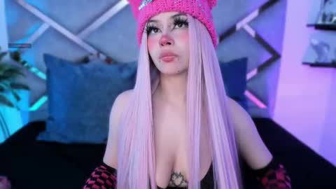 Keidy Monday to Saturday from 200 pm to 810pm  UTC-5 Colombia Time online show from October 26, 2025, 7:36 am