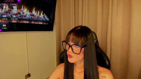 Snapshot of keily_brox chatting on June 22, 2026, 5:37 am Keily brox online show from June 22, 2026, 5:37 am