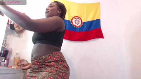 Snapshot of keilysofia chatting on February 19, 2026, 9:44 pm Keili online show from February 19, 2026, 9:44 pm