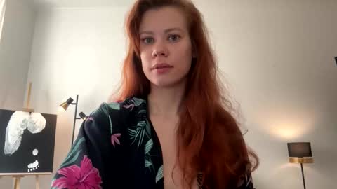 Snapshot of keira_knight chatting on September 18, 2025, 11:12 am keira_knight online show from September 18, 2025, 11:12 am