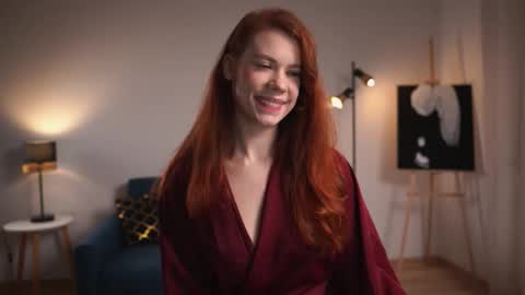 Snapshot of keira_knight chatting on October 16, 2025, 12:33 am keira_knight online show from October 16, 2025, 12:33 am
