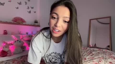 Snapshot of keirasworld chatting on November 20, 2025, 12:22 am keira online show from November 20, 2025, 12:22 am