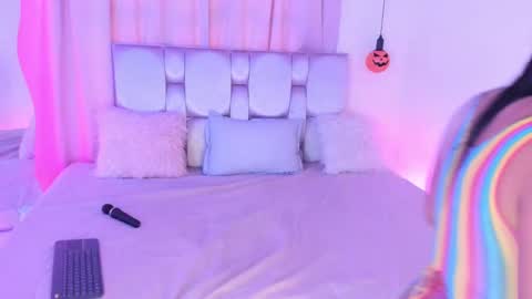 Keisy  online show from October 23, 2025, 2:16 pm