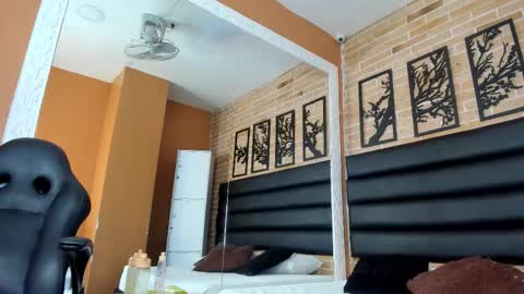 keisy_sanchez online show from January 10, 2026, 11:12 am