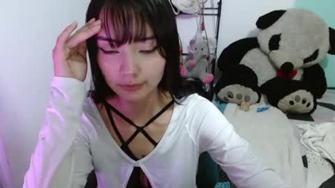 annie rosse16 online show from October 22, 2025, 8:52 pm