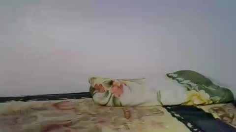 keleni1 online show from January 12, 2026, 12:32 pm