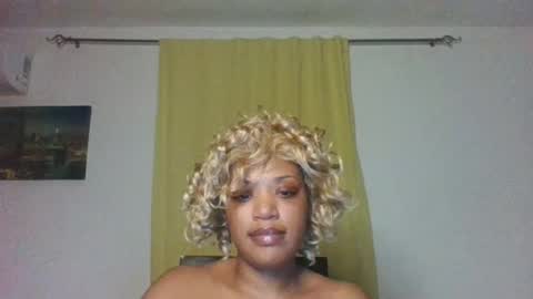 Snapshot of kelliecapri chatting on July 11, 2026, 6:05 am Kellie online show from July 11, 2026, 6:05 am