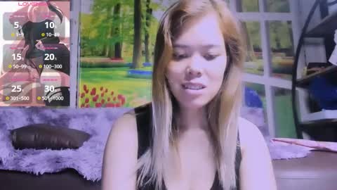 Kelly online show from November 16, 2025, 2:39 am