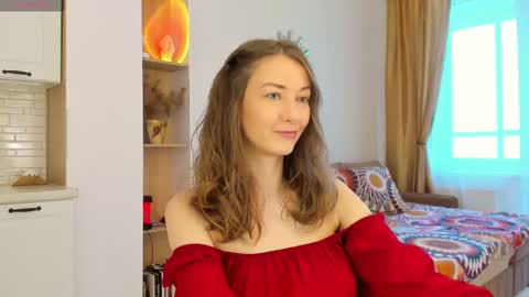 Kelly XO online show from March 5, 2025, 1:50 pm