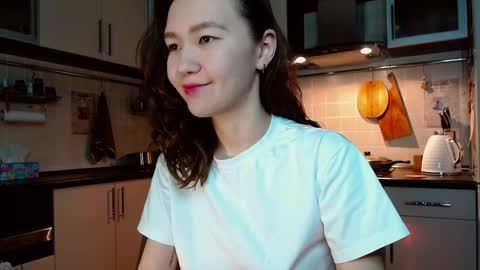 Kelly online show from March 12, 2025, 9:03 pm